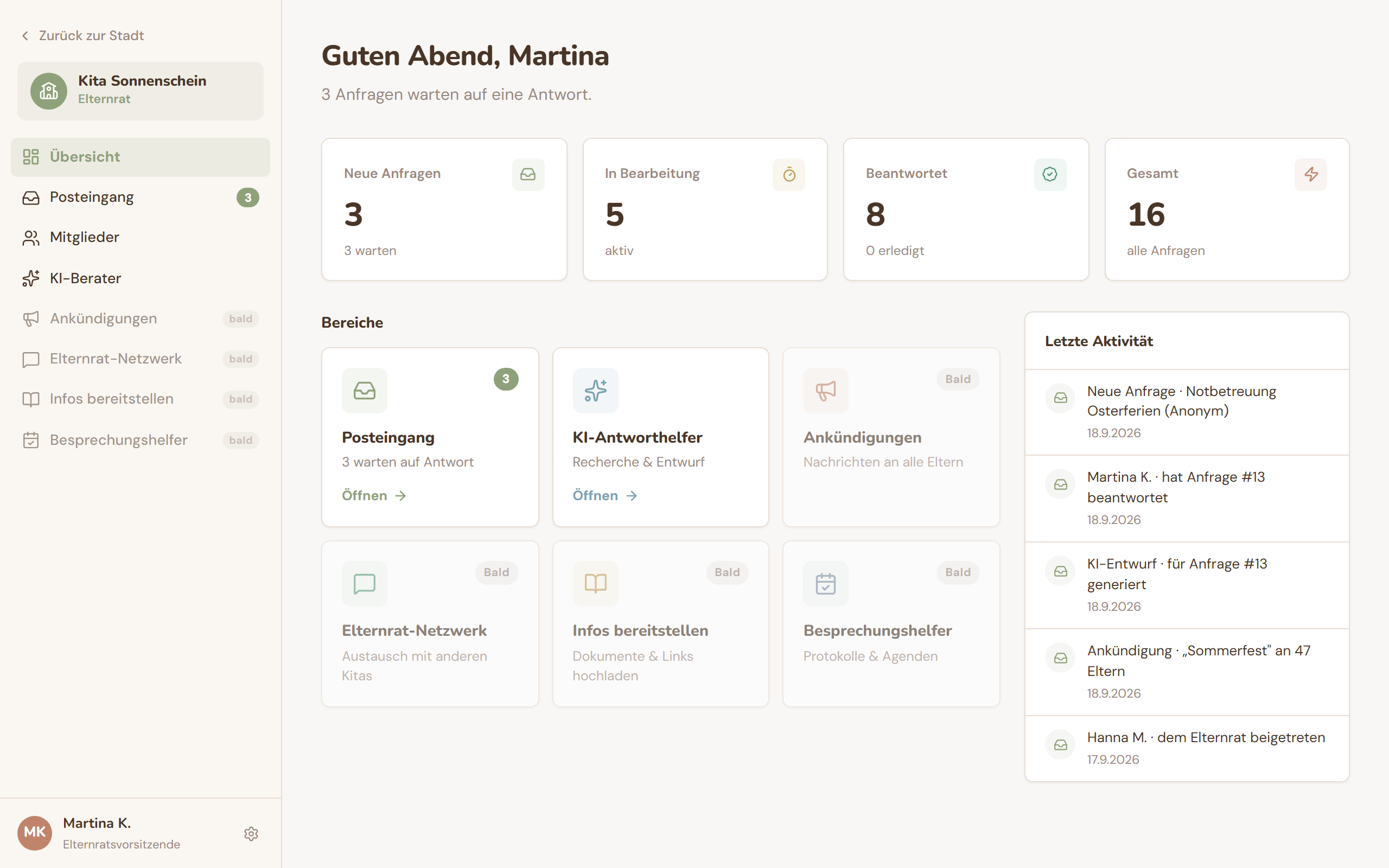 Elternrat-Dashboard mit Posteingang und offenen Anfragen